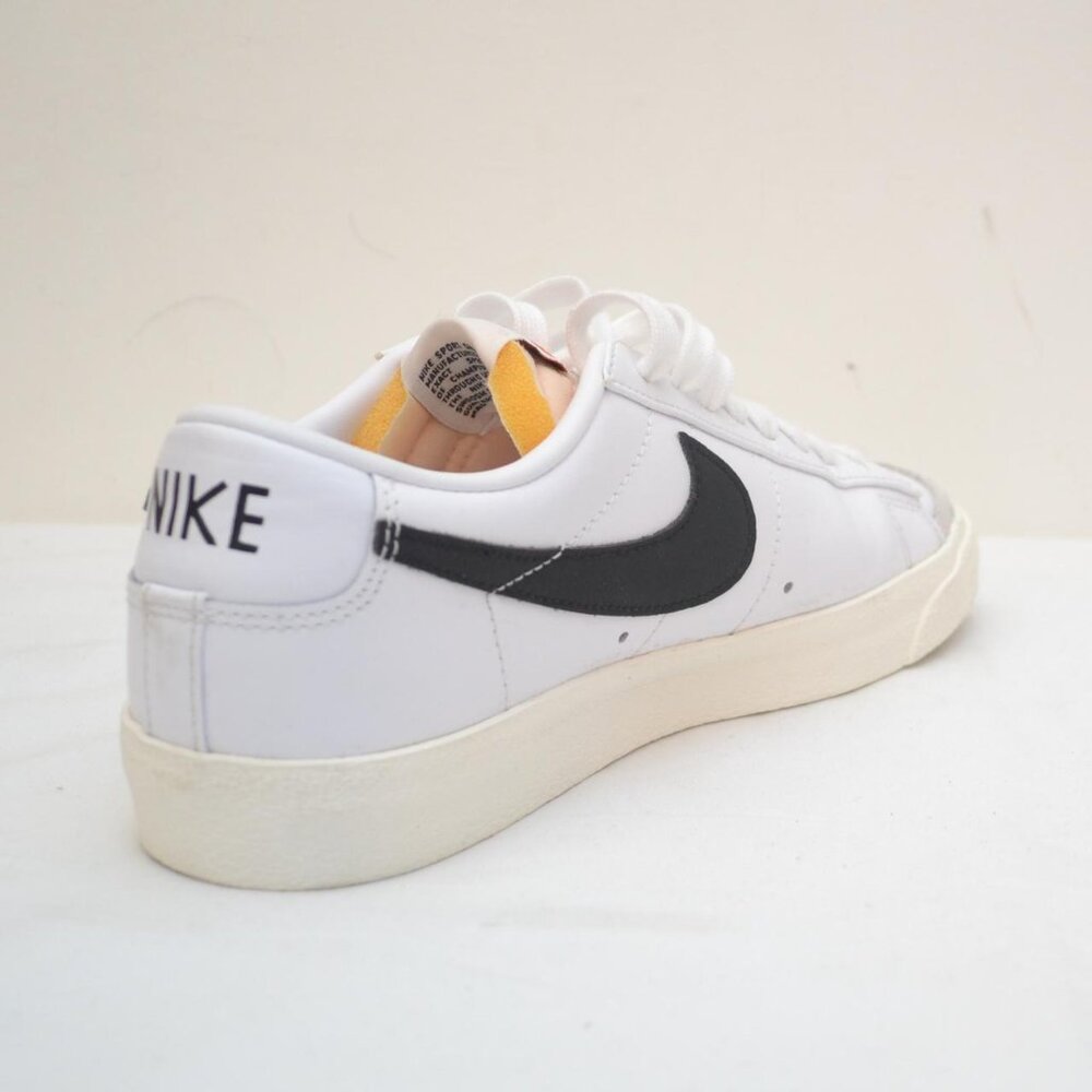 Nike Men's/Women's Blazer Low '77 Vintage Pre Owned Size 7.5/9 - Picture 3 of 10